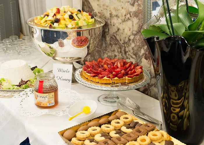 Отель Montecarlo 3*