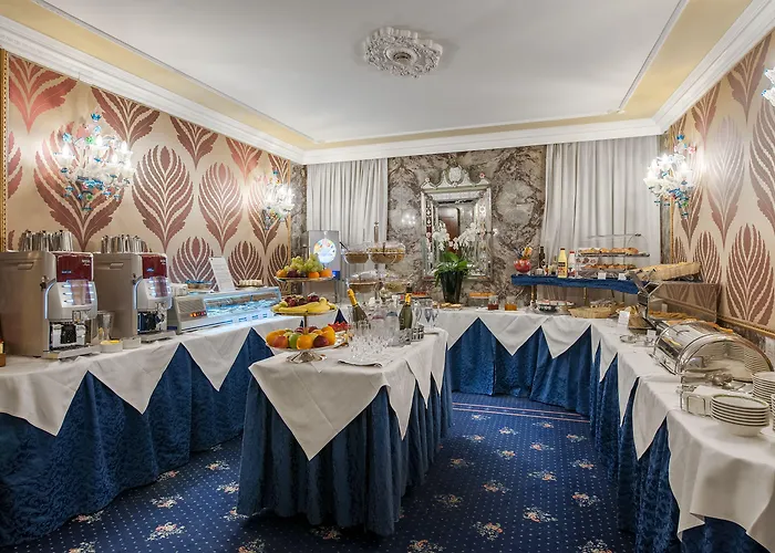 Montecarlo Отель