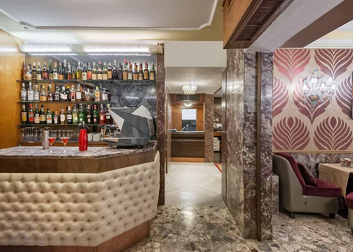 Отель Montecarlo 3*