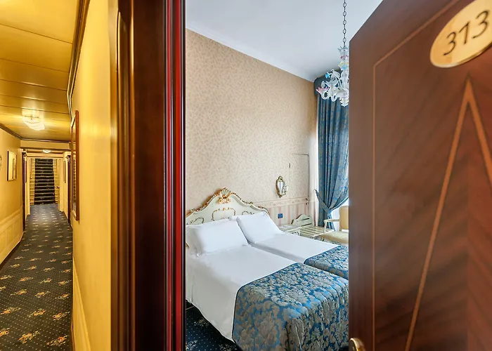 Отель Montecarlo