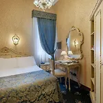 Montecarlo Hotel