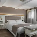 Montecarlo Hotel