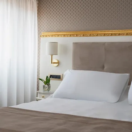فندق Montecarlo