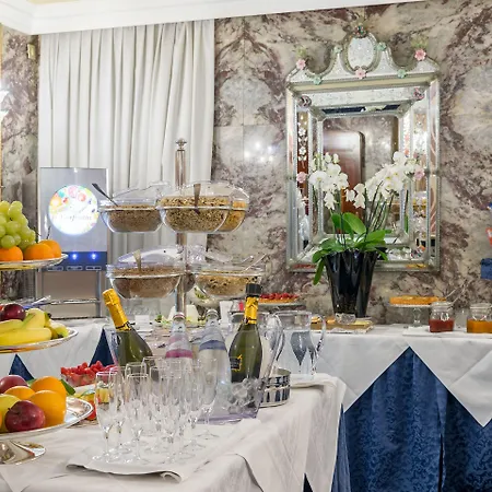 Montecarlo Hotel Veneza
