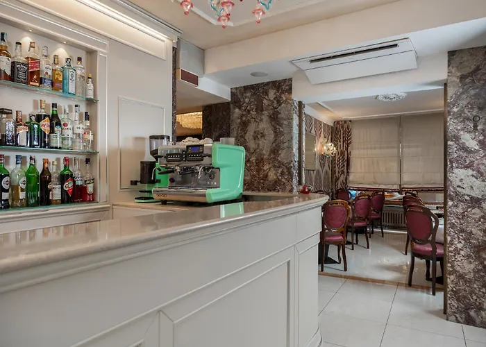 Montecarlo Ξενοδοχείο