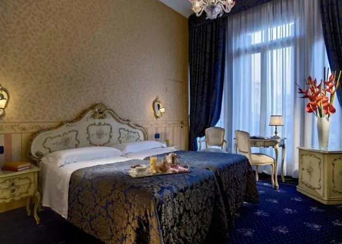 Montecarlo Ξενοδοχείο